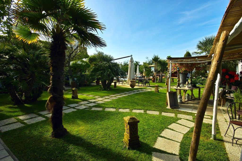 Hotel Atlantic Marina Di Carrara Exteriér fotografie