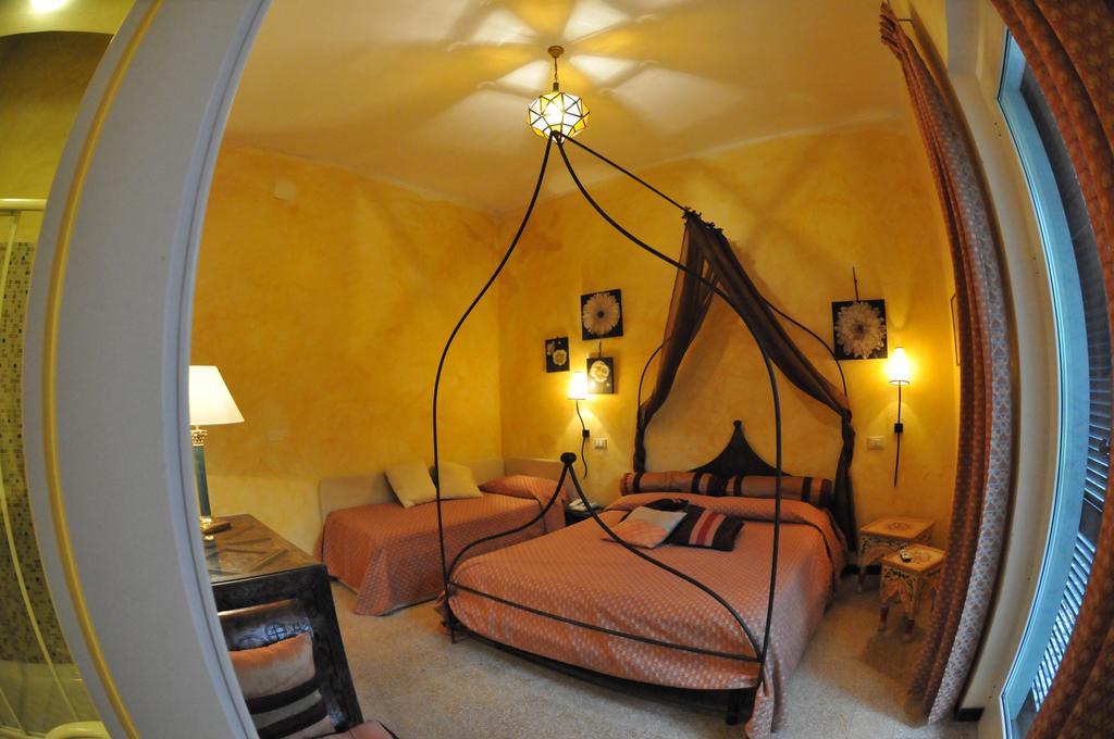 Hotel Atlantic Marina Di Carrara Pokoj fotografie