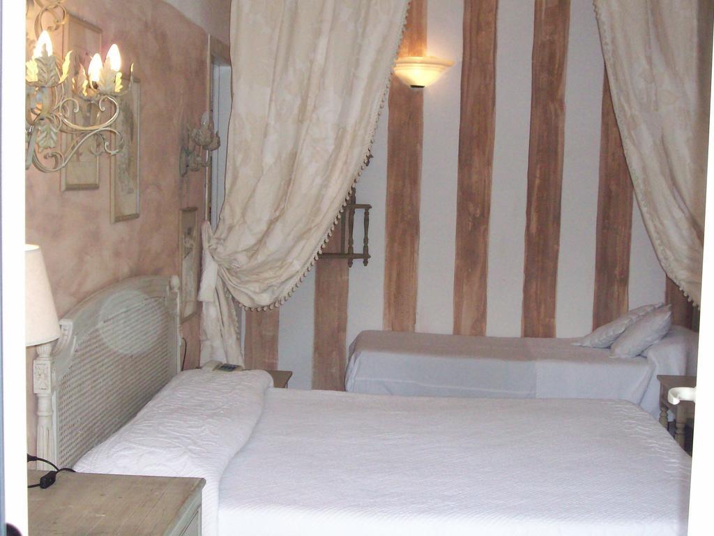 Hotel Atlantic Marina Di Carrara Pokoj fotografie