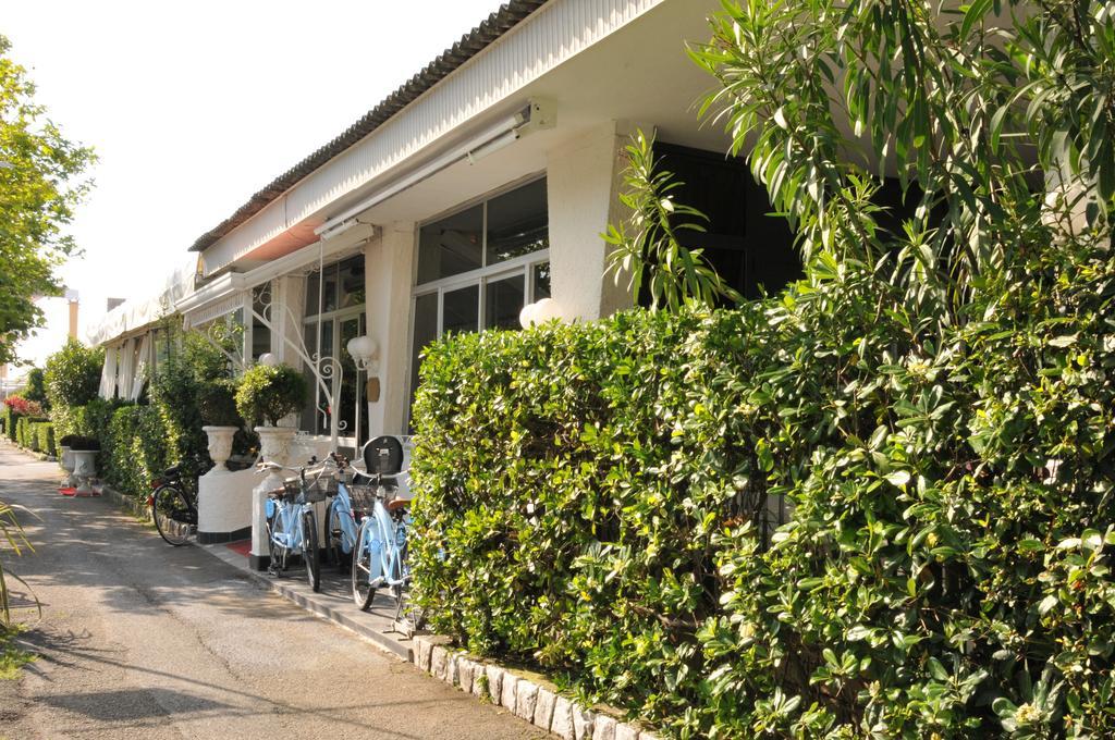 Hotel Atlantic Marina Di Carrara Exteriér fotografie